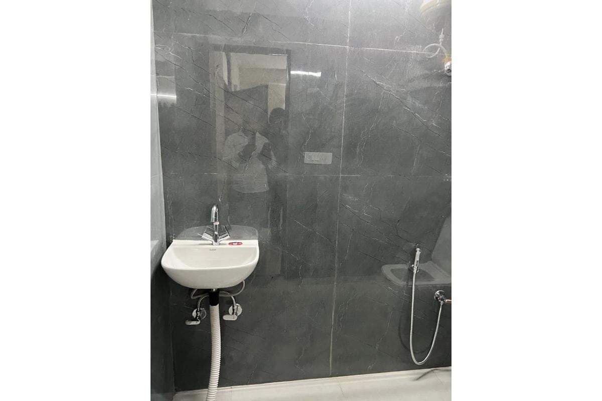 Hotel Prime Stay near Ghitorni (Delhi) - Tap to explore photos