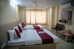 Hotel Thikana Palace