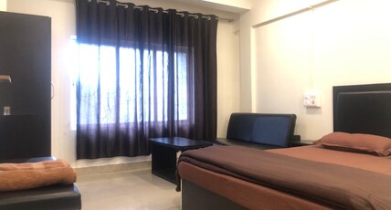 THE Pi HOTEL Room Type - DELUXE DOUBLE NON AC