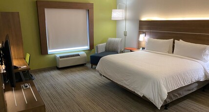 Holiday Inn Express COLUMBIA Room Type - 1 King Standard Mobil Access Roll Shwr