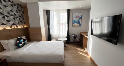 AURORA BOUTIQUE HOTEL Room Type - Deluxe Double or Twin Room