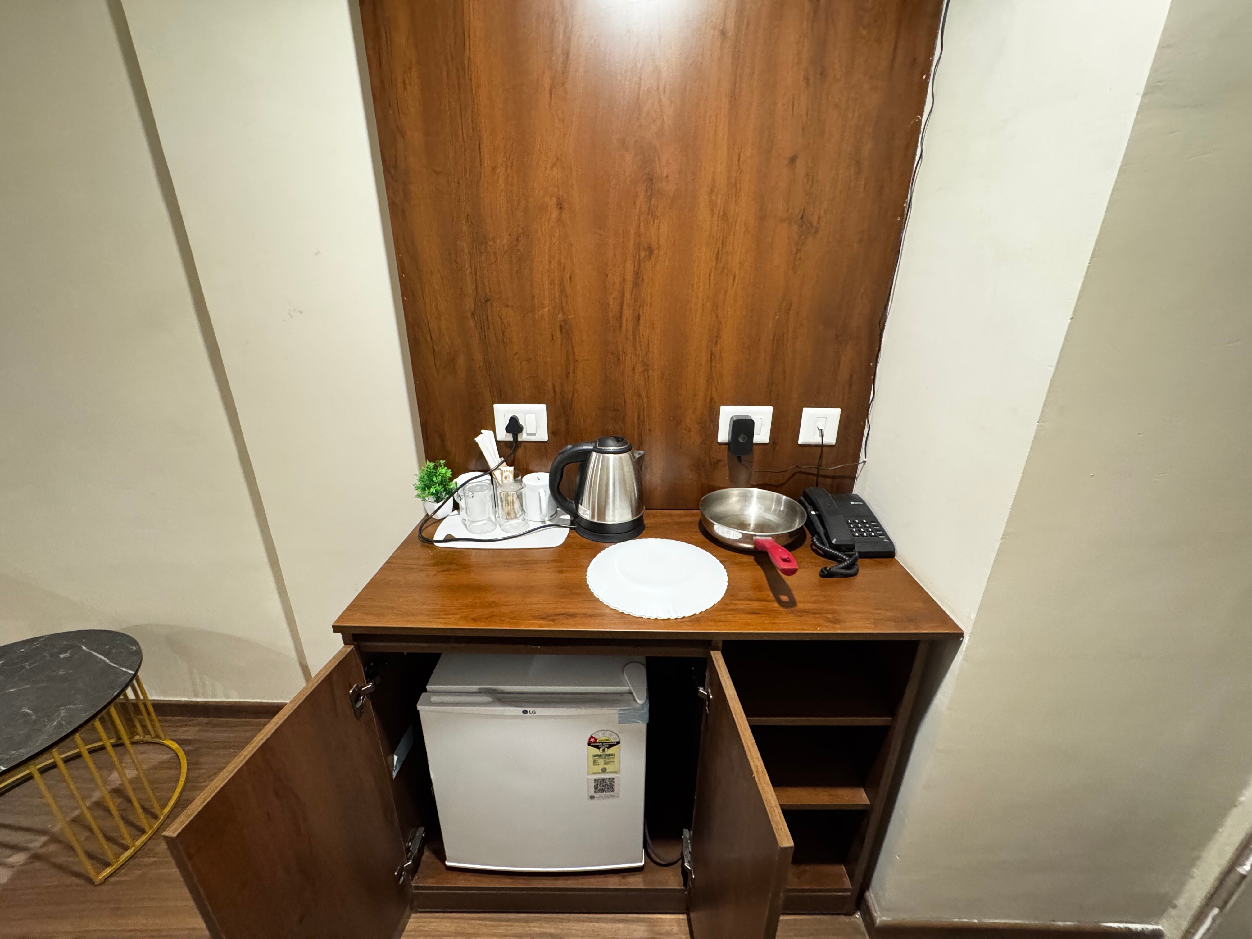 Tarvya Hospitality - Tap to explore photos