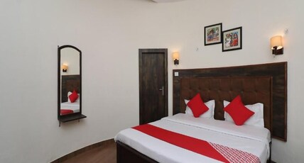 Rajwada Hotel Room Type - Executive Room