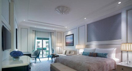 Shangri-La Bosphorus Istanbul Room Type - Deluxe Room