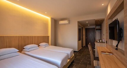 Nana Mountain Resort Mt. Annapurna View Room Type - Deluxe Triple Room With Mountain View Nana Mountain Resort Mt. Annapurna View Room Type - Deluxe Triple Room With Mountain View