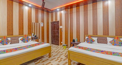 FabHotel Shree Ram Aadhar Room Type - Family Room