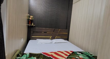Awadh Kunj Homestay- Room Type - Deluxe AC