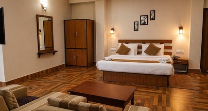 Green View Residency Room Type - Premium Room
