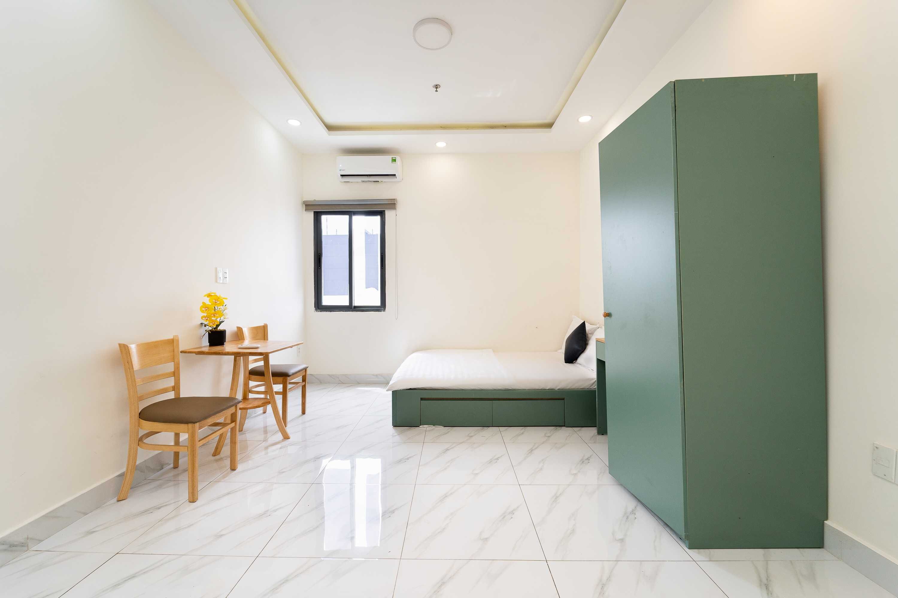 Palette Phu Nhuan Apartment - Tap to explore photos