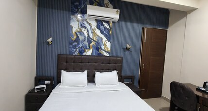 Hotel Fortune Home Residency Sector-72 Room Type - Executive Room