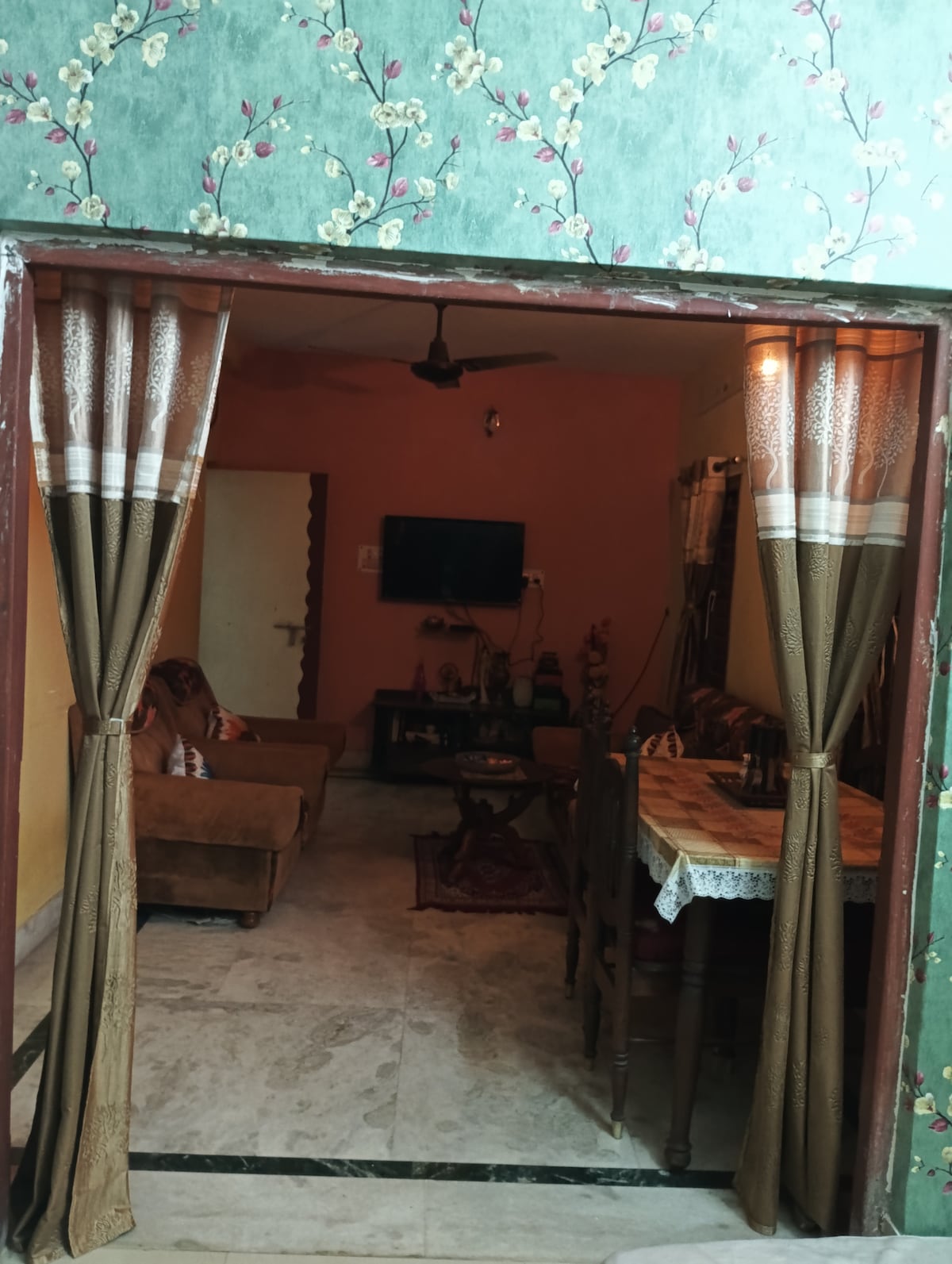 J Stay 2 BHK - Tap to explore photos