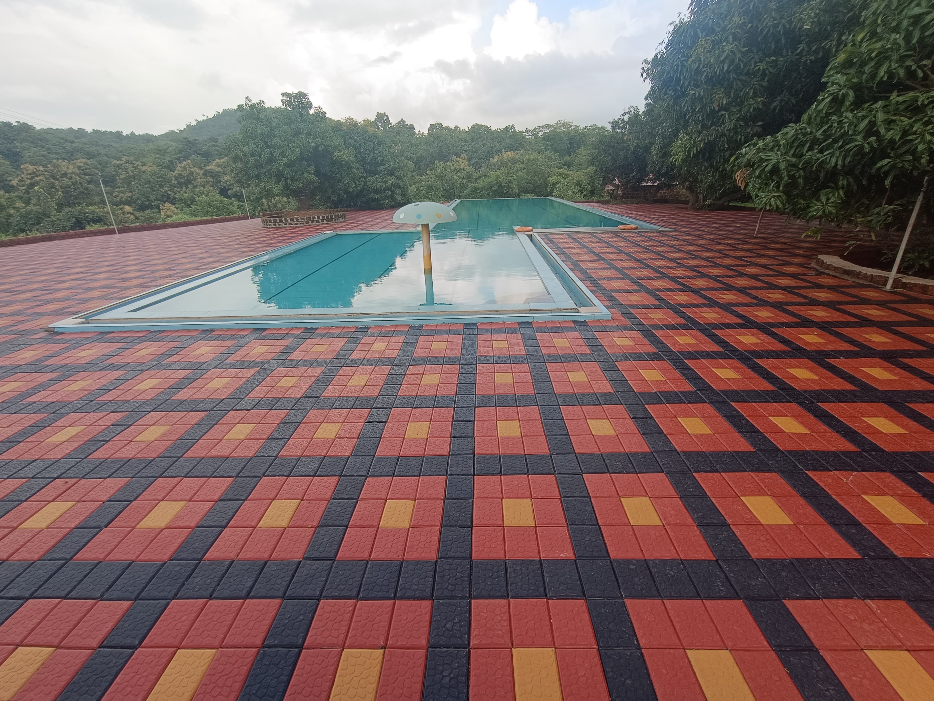 Royale Greens (Near Harihareshwar Temple) - Tap to explore photos