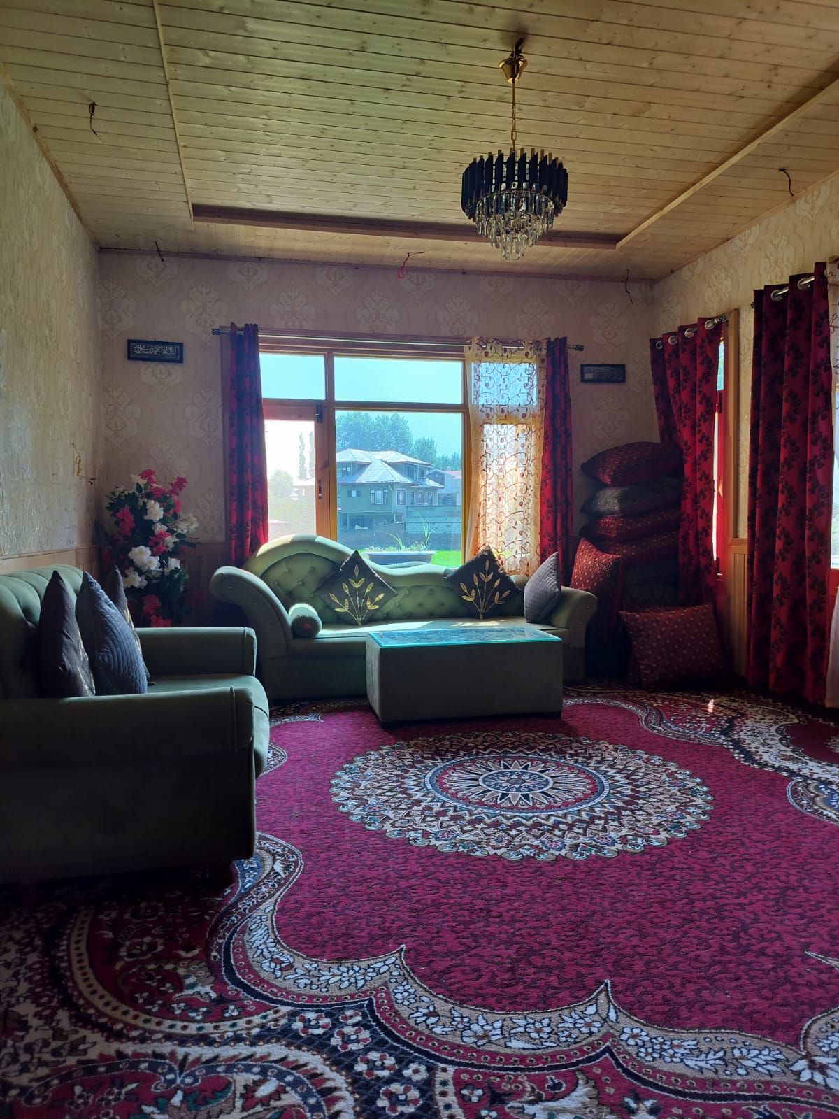 Kashmir Mansion Villa - Tap to explore photos