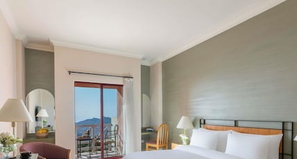 Grand Mercure Petra Room Type - Classic Room with 1 kingsize bed