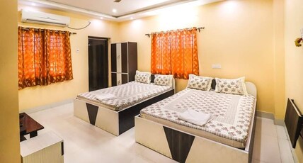Somani Inn 3 minutes from Jhargram Railway Station Room Type - Four Bedded AC Room with Free Wi-Fi