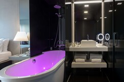 Doubletree by Hilton Lisbon Fontana Park