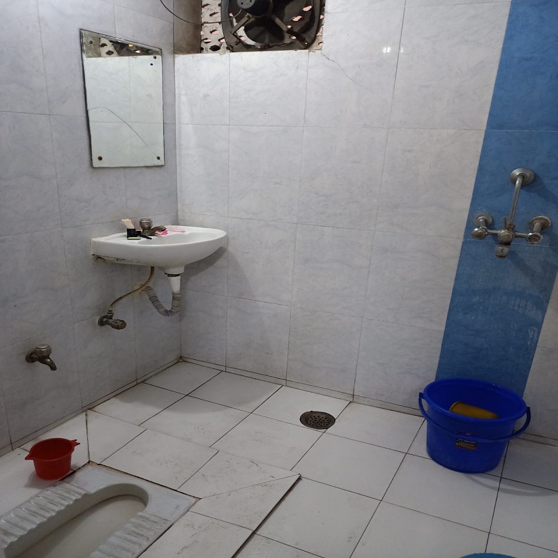 Hotel Ashish Lodge - Tap to explore photos