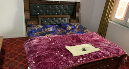 Hotel Sant Palace Room Type - Deluxe Room