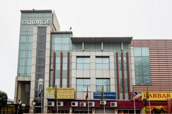 HOTEL SAMRAT