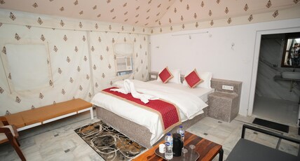 SAIRAJ DESERT CAMP AND RESORT Room Type - AC Luxury Swiss Tent