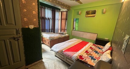 Hotel Ganpati Room Type - Family Tripal Bed