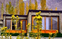Luxury Cottages with Sand Dunes View