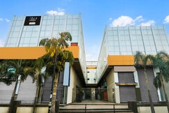 Super Collection O Civil Lines Near Old Bus Stand Formerly Imperial