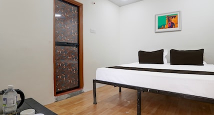 Hotel O Sky Villa Room Type - Classic