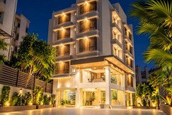 Address of Hotel Accolade