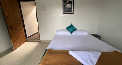 WHITE LOTUS BHAKT NIWAS Room Type - Ambika_Two Guests Non AC