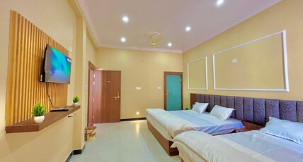 Raghav Ji Homestay Room Type - Deluxe Family Room