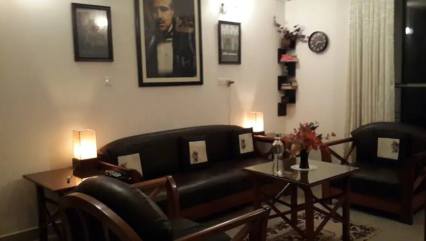 Sunshine Homestay - Tap to explore photos