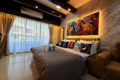 Kolkata Room Purifier Pool and Gym Airport CC2 905