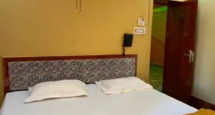 Hotel Camel State Room Type - Deluxe room