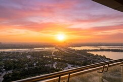 Leisure Stays Luxury Apartment on 22nd Floor