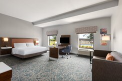Hampton Inn and Suites Savannah-Airport