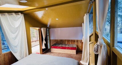 Cherry 's Cottage Room Type - Family Room With Balcony