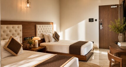 Paras Mahal Room Type - Executive Room AC