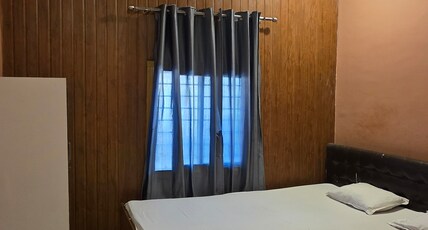 Aashiyana Inn Room Type - Bedroom 9