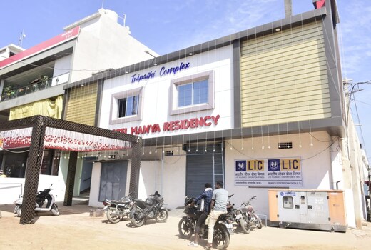 Hotel Manya Residency