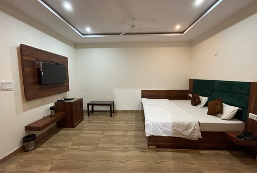 Rosewood Hotel