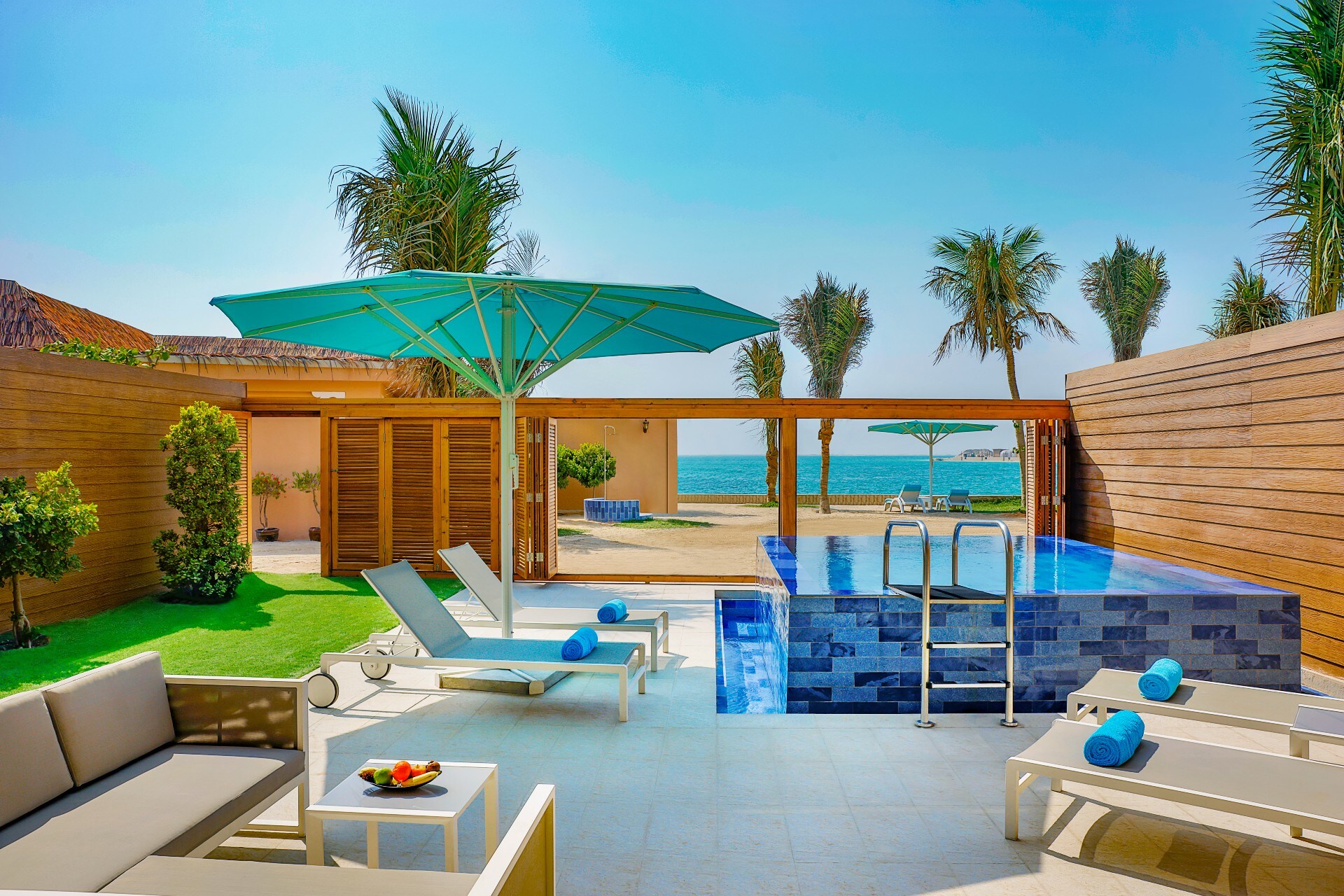 Anantara World Islands Dubai Resort - Tap to explore photos