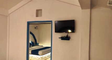 Makarios Boutique-Poolside Rooms Room Type - Family Room