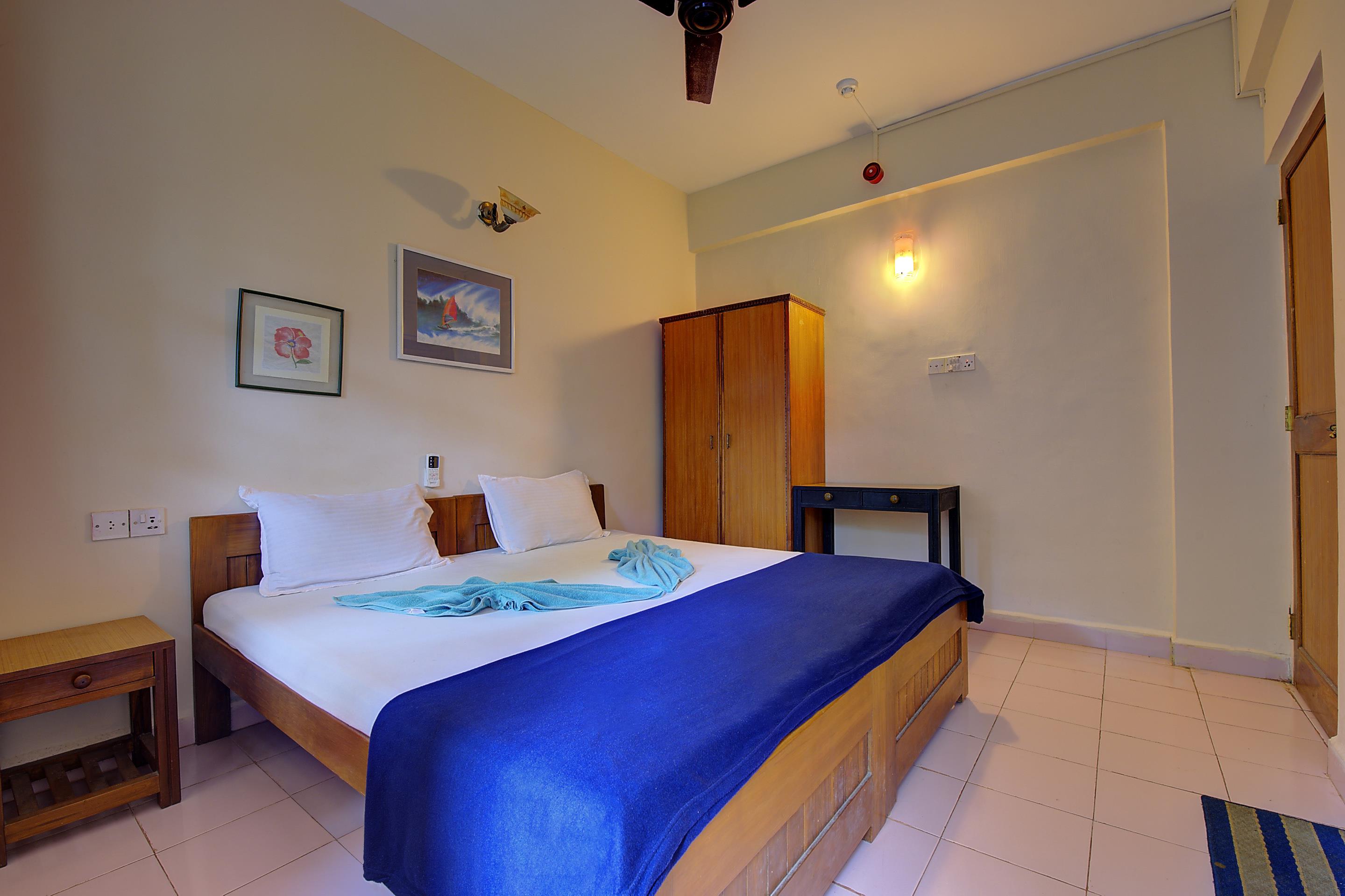 Candolim Paradise | 2 BHK Luxury Apartment - Tap to explore photos