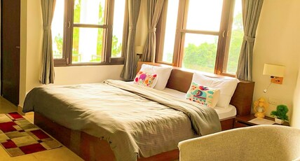 RoseTree Stays Room Type - Bedroom 1