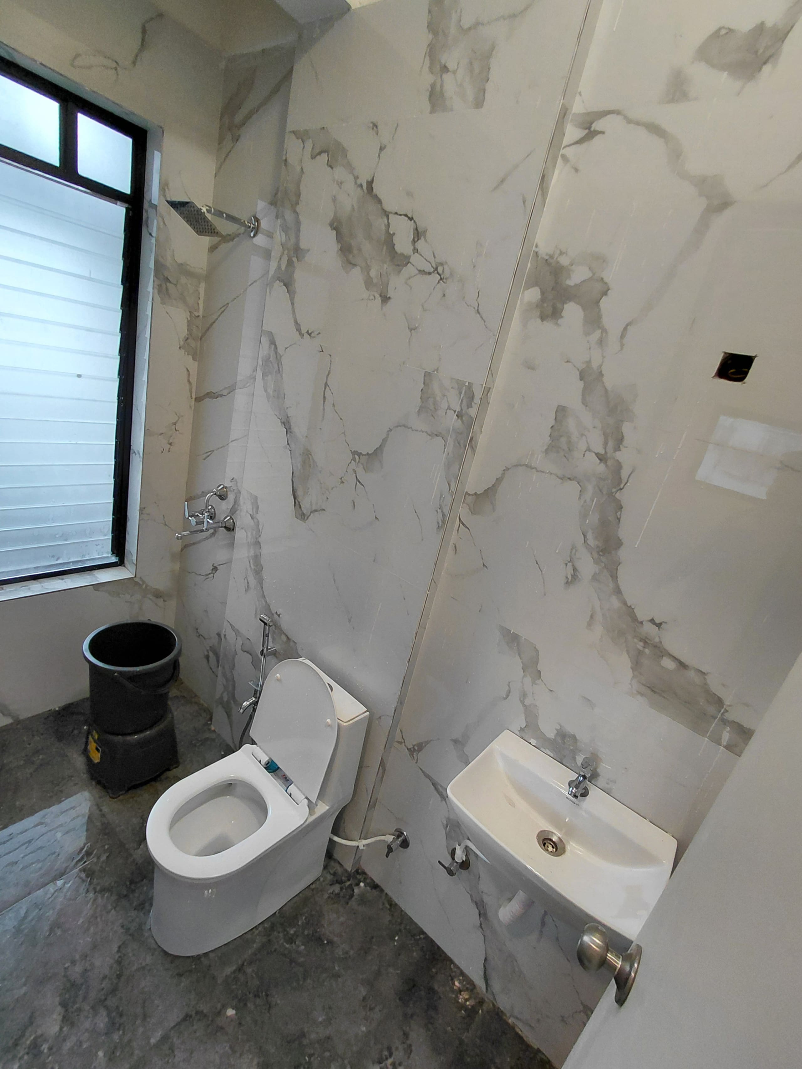 Varsha Luxury Rooms - Tap to explore photos