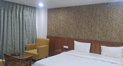 Hotel Shivay Inn Room Type - PREMIUM DELUX