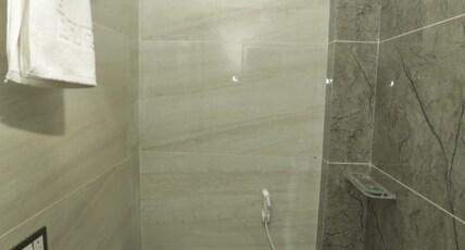 Rajmoti hotel & restro Room Type - Ac rooms