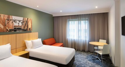 Mercure Melbourne Southbank Room Type - Standard Accessible Twin Room
