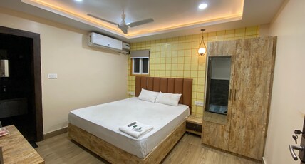 The Santosh Inn Room Type - Deluxe Room